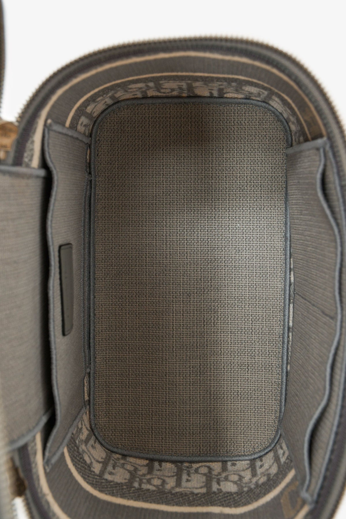 Christian Dior Grey Oblique Monogram Dior travel Vanity Case
