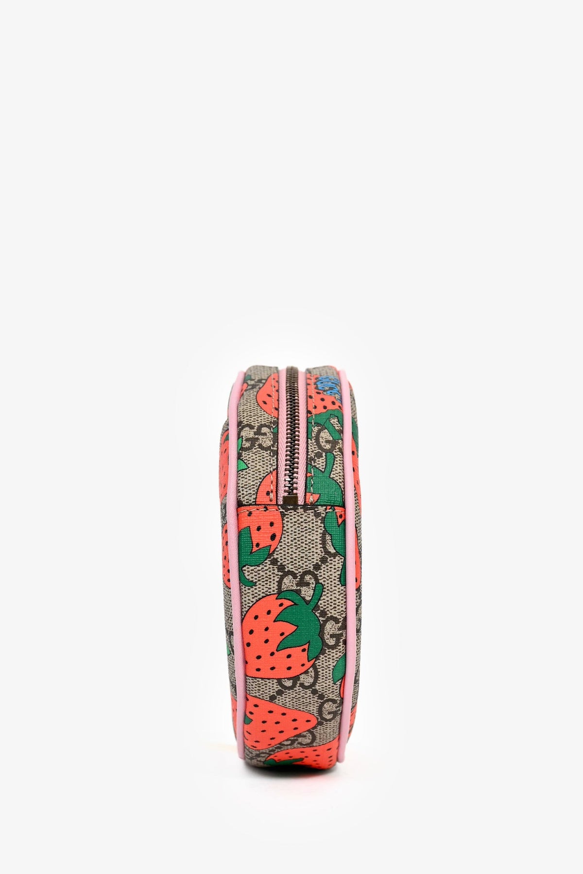Gucci GG Strawberry Supreme Round Wristlet