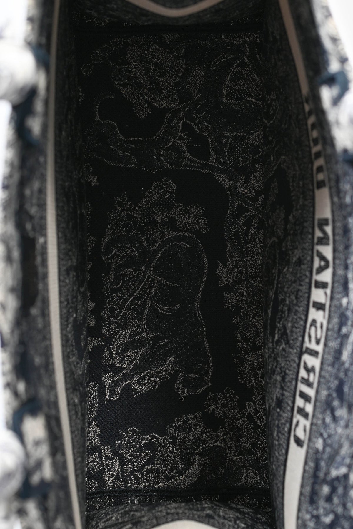 Christian Dior 2021 Navy Toile de Jouy Canvas Large Book Tote with Twillys