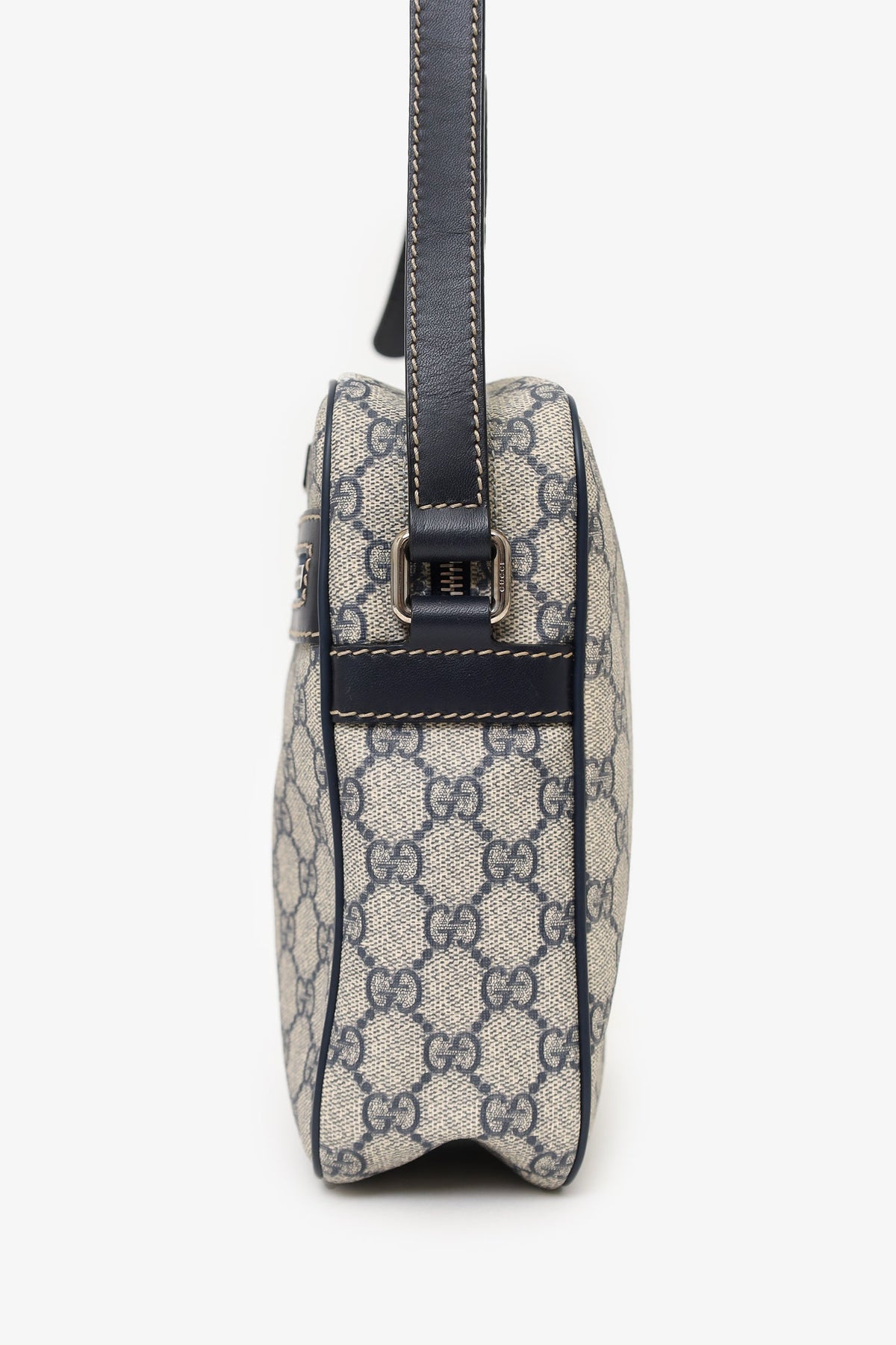 Gucci Black/Navy GG Supreme Canvas Messenger Bag