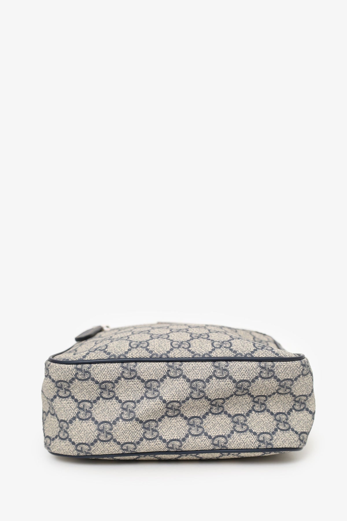 Gucci Black/Navy GG Supreme Canvas Messenger Bag