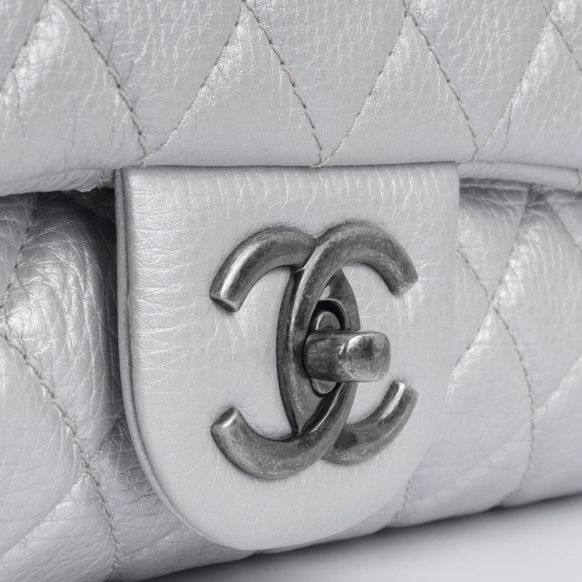 Chanel XXL Airline Flap - Silver Calfskin | Ruthenium Hardware