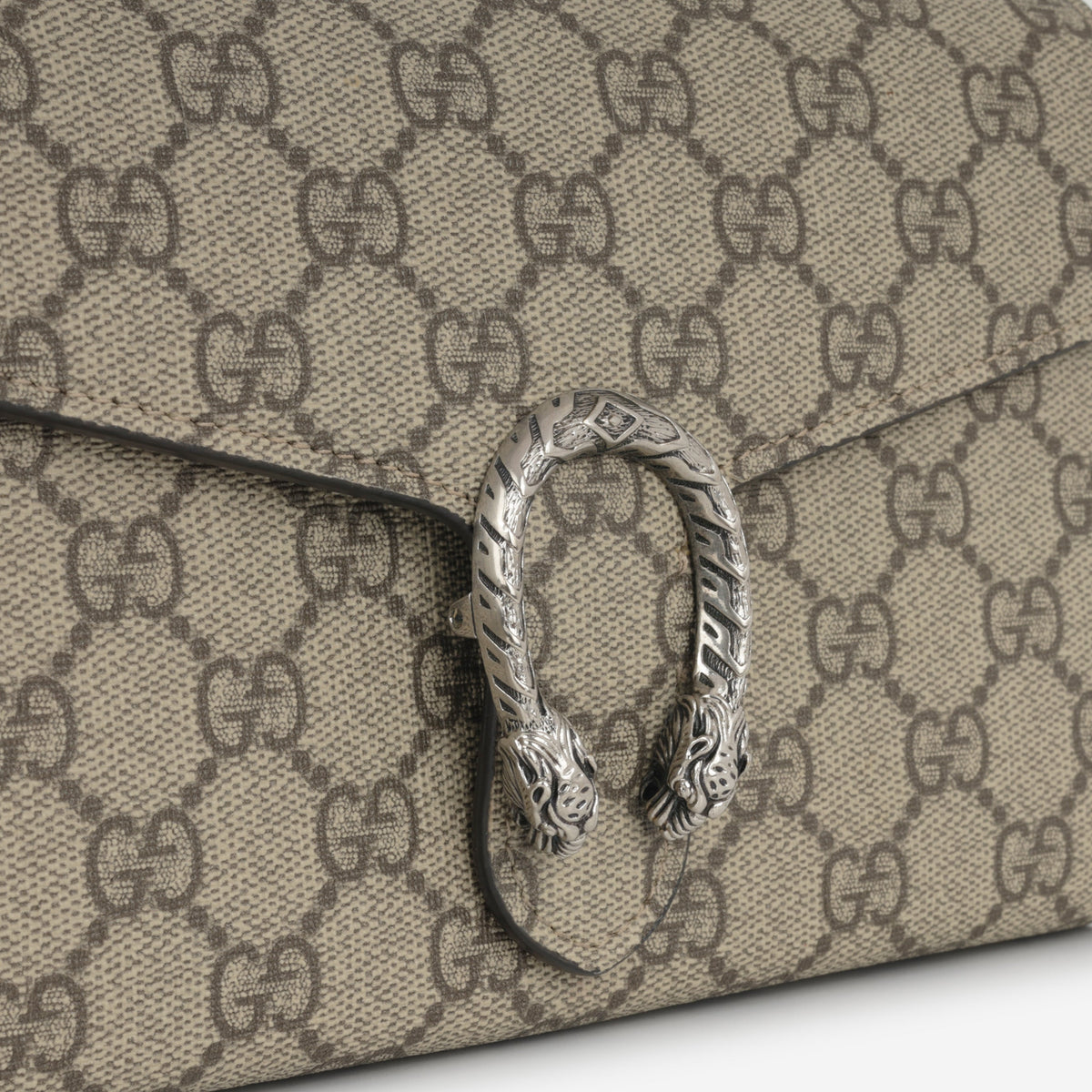 Gucci Dionysus Wallet on Chain - GG Supreme Canvas | Silver Hardware