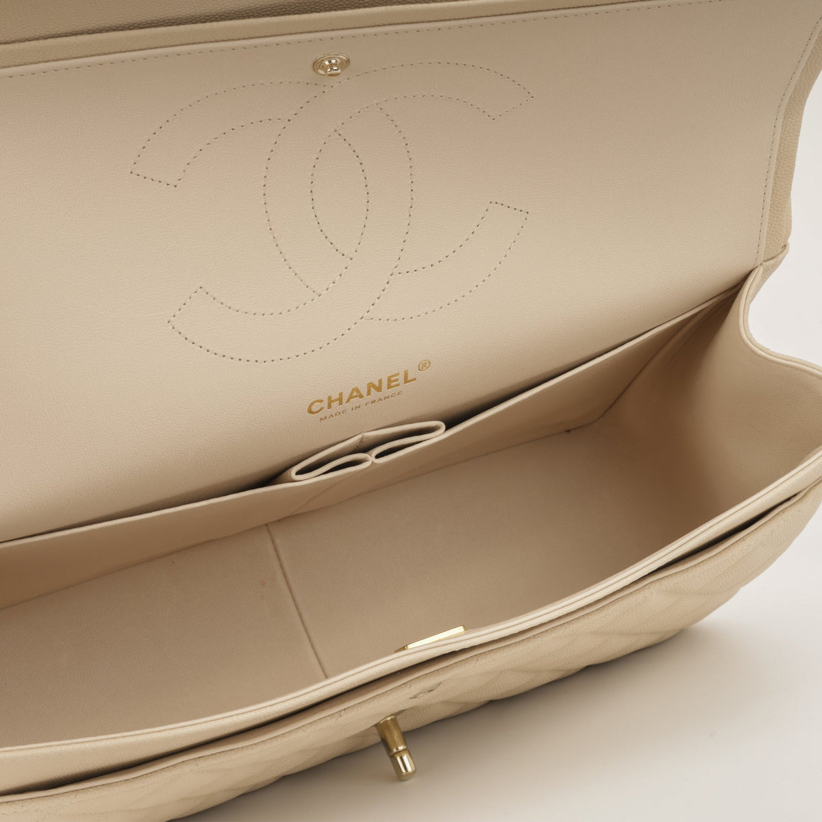 Chanel Classic Jumbo Double Flap - Ecru Caviar | Champagne Gold Hardware