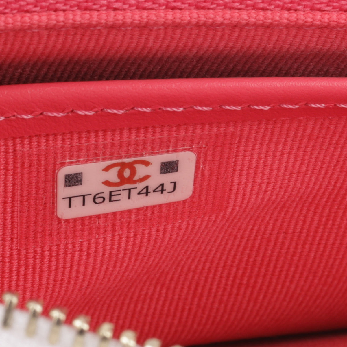 Chanel Zipped Long Wallet | Champagne Gold Hardware